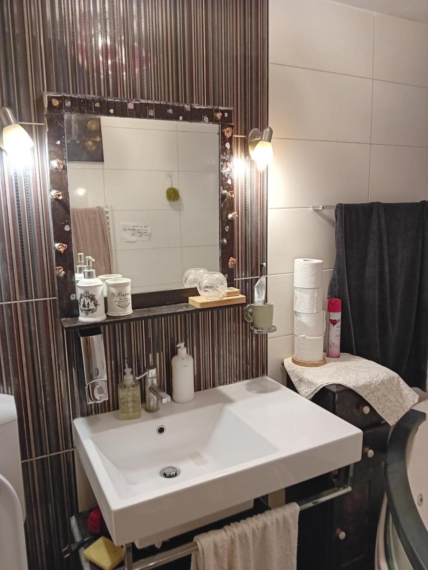 Indian Tent Tipi In Shared Lot And Shared Bathroom Mrse Bagian luar foto