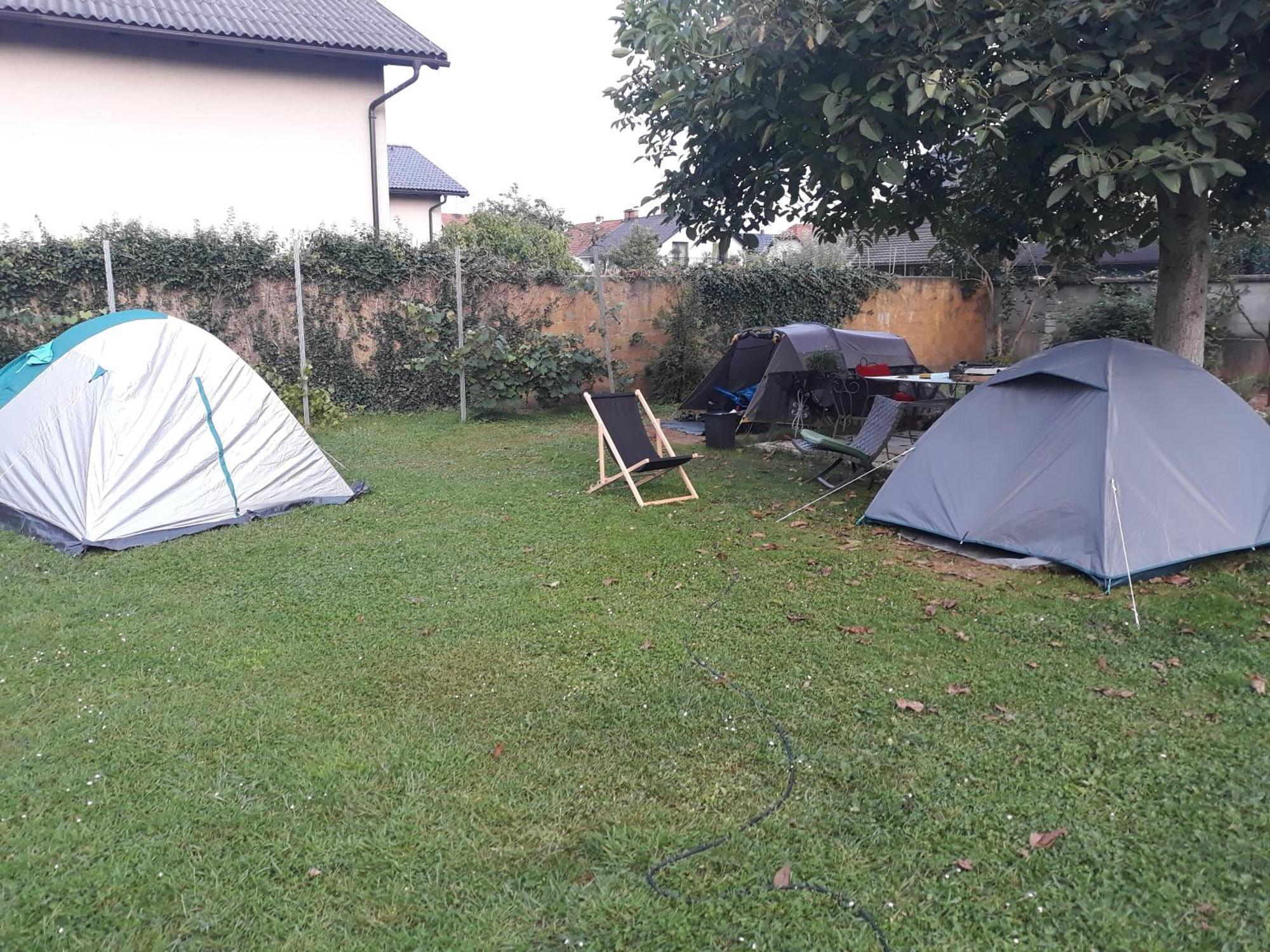 Indian Tent Tipi In Shared Lot And Shared Bathroom Mrse Bagian luar foto